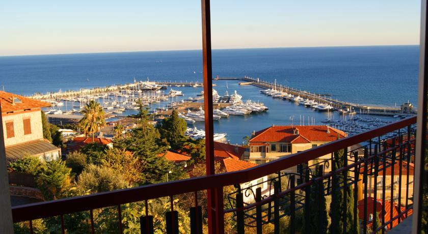 Sapore Di Sale Apartment Imperia Room photo